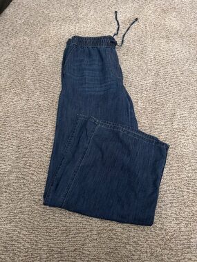 Chico’s Pull On Wide Leg Chambray Pants 8